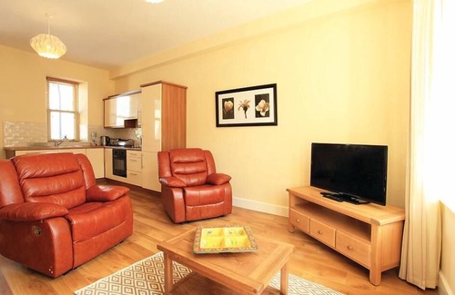 Kenmare Apartamento | Un apartamento de 2 dormitorios con capacidad para 4 personas en 2 habitaciones.