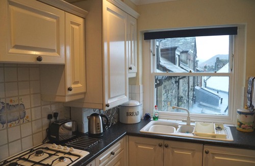 Keswick Apartamento | Un apartamento de 2 dormitorios en el centro de Keswick, con vistas a la montaña