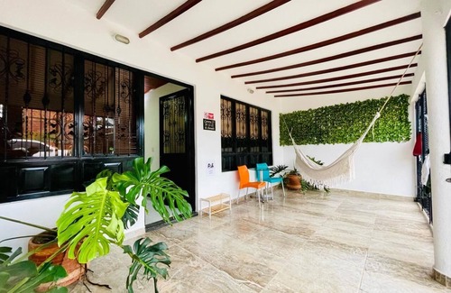 San Jose del Guaviare Casa | ¡A 2 cuadras del aeropuerto y cerca de todo! Casa familiar, limpia y tranquila.