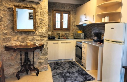 Galaxidi Casa | A 2 level house in the heart of the famous Galaxidi only 400m. from the beach.