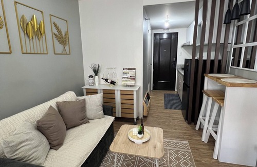 Las Pinas Condominio | A 24-sqm studio type . Has 3 beds and perfect for families, couples or friends.