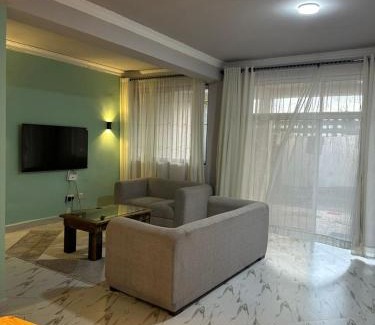 Oyster Bay Casa | A 3-Bedroom Duplex For Sharing