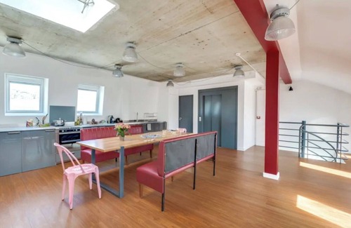 Quartier Saint-Georges Apartamento | A 4-bedroom a tranquil oasis in the heart of the city!