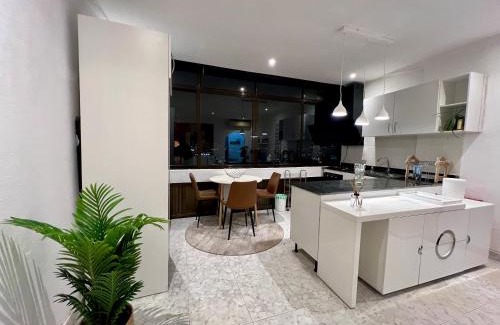Luanda Apartamento | A 5 minutos do aeroporto! La Vie com estacionamento privado