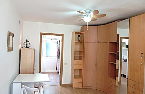 Tarragona Apartamento | a 700 metros de la Playa Larga!