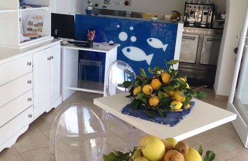 Malfa Casa | A Alera Room and Breakfast