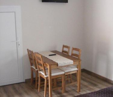 I.Eger Apartamento | A bástya árnyéka