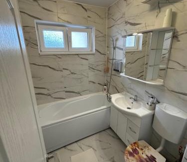 Tirgu Ocna Apartamento | A&B Apartaments1