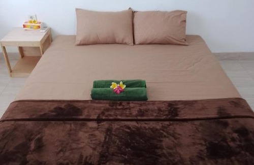 Mumbul Casa | A&B Homestay and Kitchen