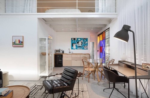 Neve Tzedek Apartamento | A Bauhaus Gem - Prime Location