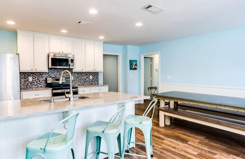 Laguna Beach Estates Casa | Cerrar 2 BEACH 3BR / 2BA- 30A Laguna Beach Sunnyside - Capacidad para 8 - patio cercado