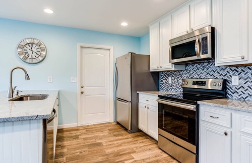 Laguna Beach Estates Casa | Cerrar 2 BEACH 3BR / 2BA- 30A Laguna Beach Sunnyside - Capacidad para 8 - patio cercado