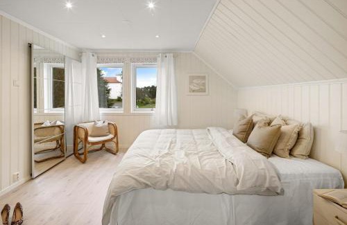 Laksevag Apartamento | A beautiful 3-bedroom apartment with stunning views and free parking