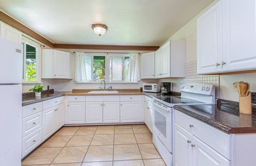 Keaukaha Casa | Una hermosa casa de playa llena de Aloha en Hilo