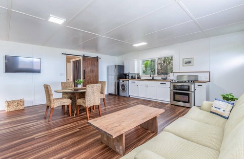 Keaukaha Casa | Una hermosa casa de playa llena de Aloha en Hilo