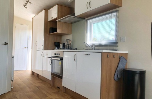 Sint Maarten Casa | A beautiful, brand new chalet with south-facing terrace, air conditioning, central heating and free WIFI.