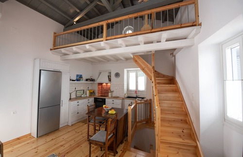 Glossa Casa | A beautiful, newly renovated, fully equipped traditional house in Glossa