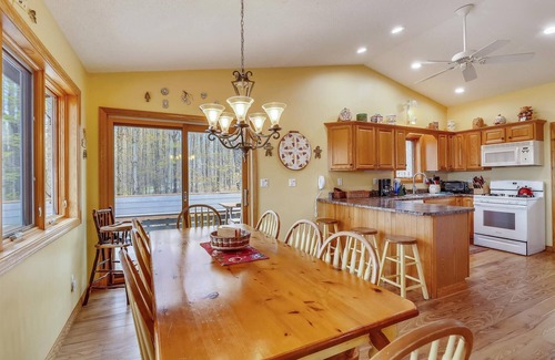 Timberline Casa | Una hermosa vista y muchos extras también! Alojamiento muy asequible !!