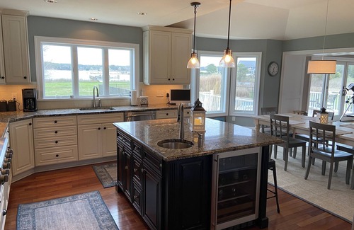 Woolford Casa | A Beautiful Waterfront Retreat for Family Gatherings!
