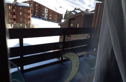 Belle Plagne Apartamento | A BELLE-PLAGNE (2050 m), ESQUÍ A PIE, EN EL CORAZÓN DE LA ESTACIÓN, LA BERILA