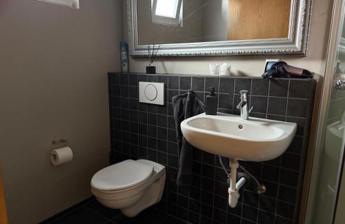 Innri-Njarthvik Casa | A. Bernhard Guest House