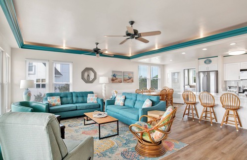 Surf Side Shores Casa | A Blessing - Pet Friendly - 5 bed, 4 bath home