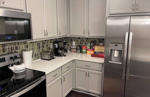 Powder Springs Casa | A brand new townhome for cozy getaway and family friendly environment