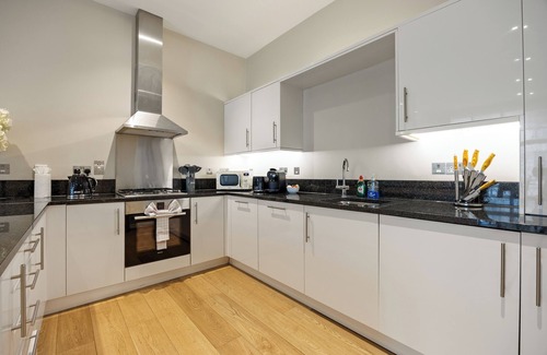 Marylebone Apartamento | A/C*Lift*EarlyDrop*FlexPolicy*King*Full Kitchen