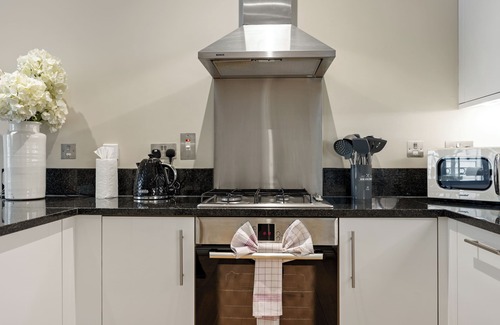 Marylebone Apartamento | A/C*Lift*EarlyDrop*FlexPolicy*King*Full Kitchen