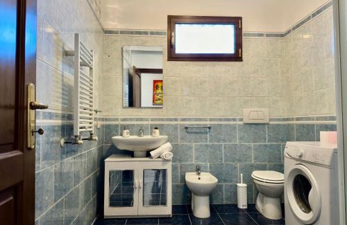 Zona XXX Castel Fusano Casa | A Casa di Anto - 90 mq con parcheggio interno Animal friendly
