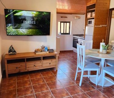 Perbes Apartamento | A Casa do Fondal