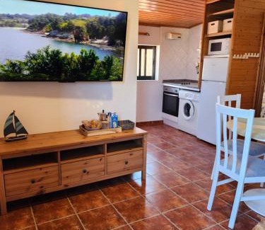 Perbes Apartamento | A Casa do Fondal