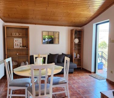 Perbes Apartamento | A Casa do Fondal