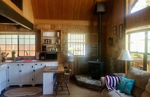 Frazier Park Cabina | A Charming Cabin In The Woods