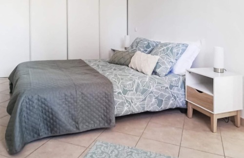 Saint-Martin-de-Crau Apartamento | Alojamiento de 1 habitaciones en Saint-Martin-de-Crau