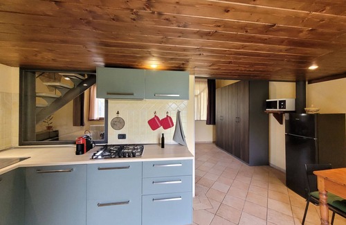 Monteroni d'Arbia Otro | A charming little cottage with spacious private garden