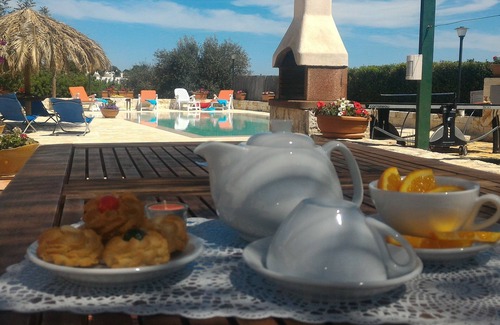 Martina Franca Casa | Un encantador refugio rural de Trulli con piscina privada