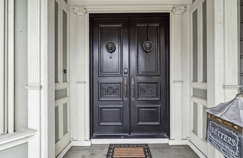 Haight-Ashbury Casa | A charming Victorian home in SF's historic Haight-Ashbury district