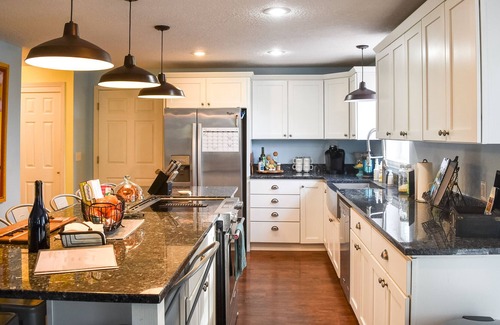 McMinnville Casa | A comfortable and peaceful retreat nestled in the foothills of the coast range.