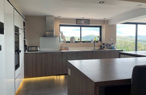 Frejus Casa | A comfortable home for a relaxing vacation.