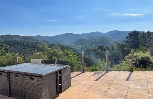 Frejus Casa | A comfortable home for a relaxing vacation.