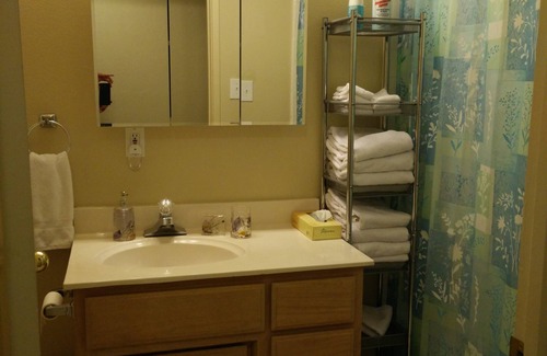 Sierra Tract Casa | Una cabina cómoda Para Weekend Getaway