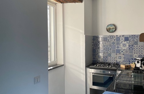 Rione Sanita Apartamento | A Commedia Napulitana Guest House is located in a working-class neighborhood of Naples