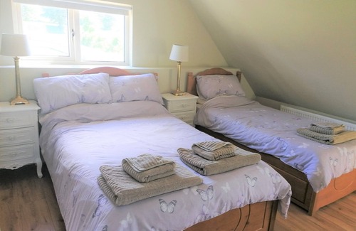 Glencairn Casa | A completely restored Tudor building in a peaceful location near Glencairn Abbey