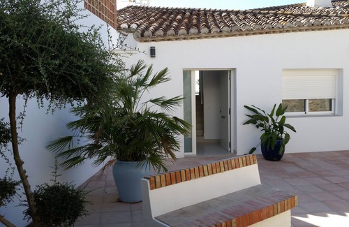 Estepona Casa | Una casa contemporánea al borde del mar en Bahia Dorada, Estepona