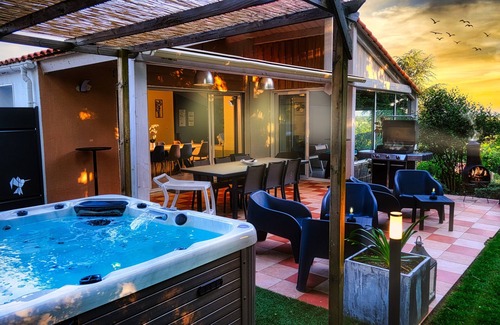 Saint-Paul-en-Pareds Casa | A COSY HOME FOR MEMORIES