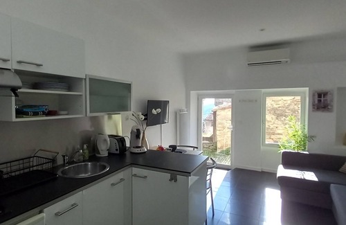 Castellet Apartamento | A cosy nest in the heart of the Luberon