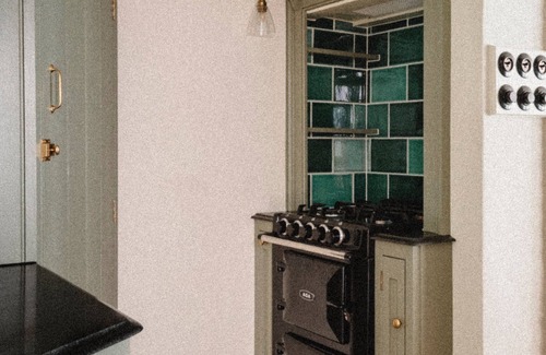 Alfriston Cabaña | A cosy period cottage set in the heart of one of England's most beautiful villages, Alfriston.