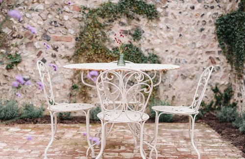 Alfriston Cabaña | A cosy period cottage set in the heart of one of England's most beautiful villages, Alfriston.