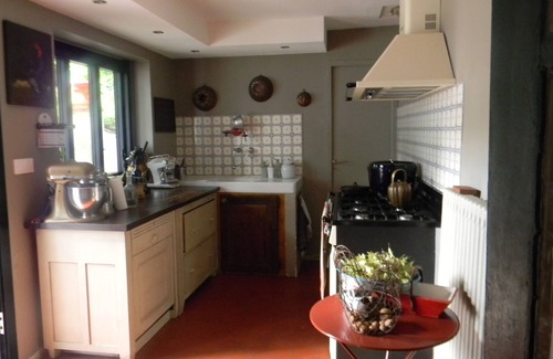 Colomiers Casa | A COUNTRY HOUSE IN THE CENTER OF TOWN